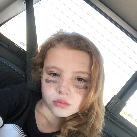 Meet your Posher, Tana - Picture 1 of 1